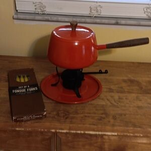 Fondue set vintage with New Forks